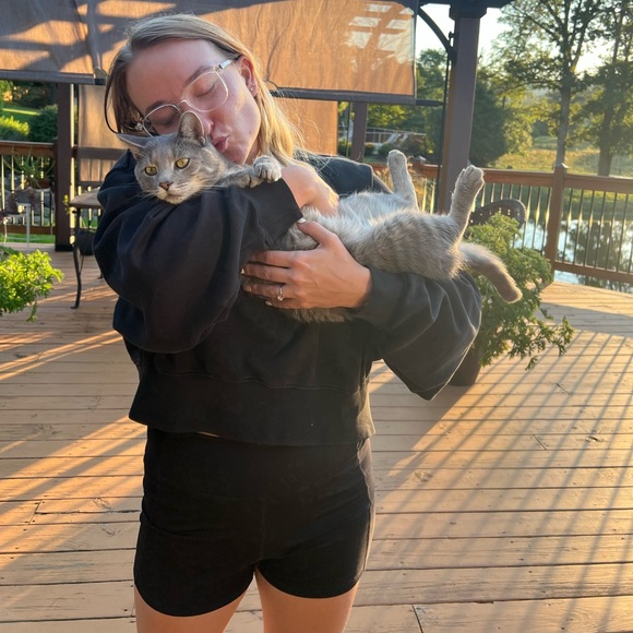 Meet your Posher, Nikki - Picture 1 of 1